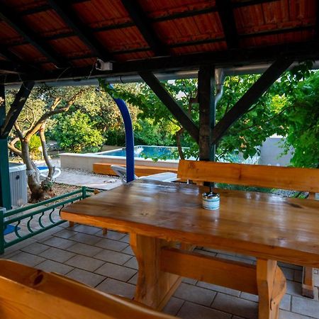 Holiday House Cvita Биоград-на-Мору Экстерьер фото